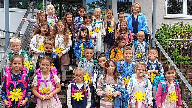 28 Kinder besuchen die Klasse 1a der Hebelschule in Laufenburg-Rhina. Klassenlehrerin ist Susanne Constien.
