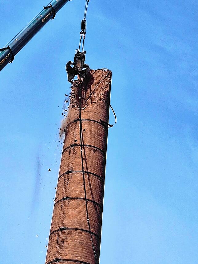 Bild 7: Wehra-Areal in Wehr: So verschwindet der Schornstein