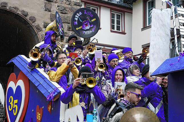 Bild 21: 150 Jahre Katzenmusik: So schön ist der Umzug durch die Villinger Innenstadt – Teil 3