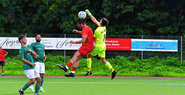 Bild 16: FC Zell gewinnt Hochrhein-Derby gegen Aufsteiger FC Tiengen 08 mit 2:0 &ndash; und wir haben Bilder!