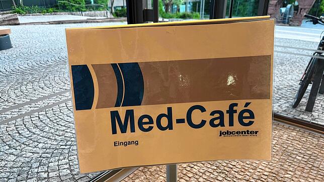 Die Treffen des Med Café finden einmal im Monat in den Räumen des Landratsamtes statt.