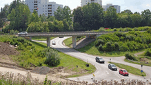 Alt und neu: Wer erinnert sich noch an den alten Knoten? Auf Höhe der damaligen Brücke entstand inzwischen der neue südliche ...