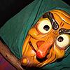 Die Schlosshexen Tiengen sind an Fasnacht in Strohschuhen unterwegs &ndash; und das bei eisigen Temperaturen.