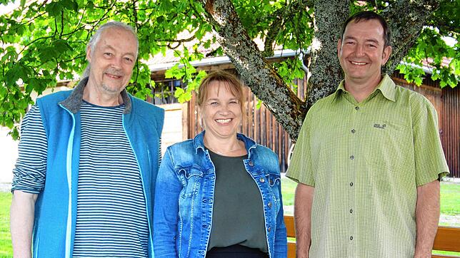 Neuwahlen beim Förderverein Freilichtmuseum Klausenhof (v. l.): stellvertretender Vorsitzende Dirk Bürklin, Kassiererin Sabine Dröse und ...