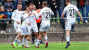 Bild : SV 08 Laufenburg besiegt den SC Lahr mit 3:0 – und wir haben Fotos!
