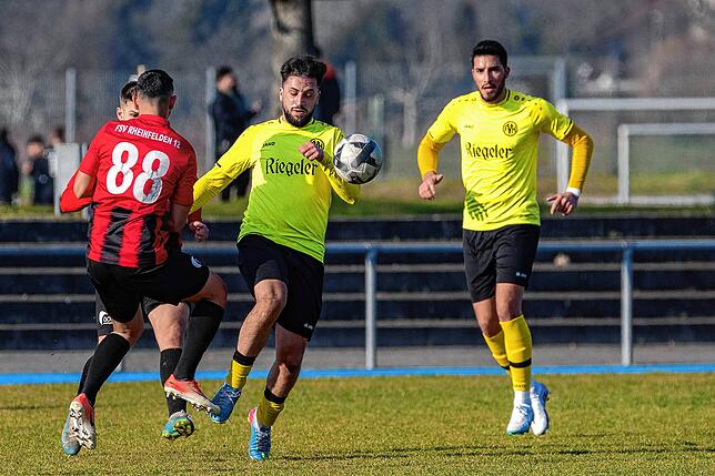 Bild 9: FSV Rheinfelden schafft ein 1:1 gegen Spitzenreiter FV Herbolzheim &ndash; und wir haben Bilder!