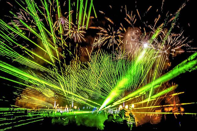 Lasershows, Pyroeffekte und Feuershows: Vom 23. bis 25. Juni richtet der SV Bermatingen auf seinem Vereinsgelände Open-Air-Shows von ...