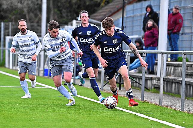 Bild 26: TuS Efringen-Kirchen besiegt SV Blau-Weiß Murg mit 6:2 &ndash; und wir haben Bilder!