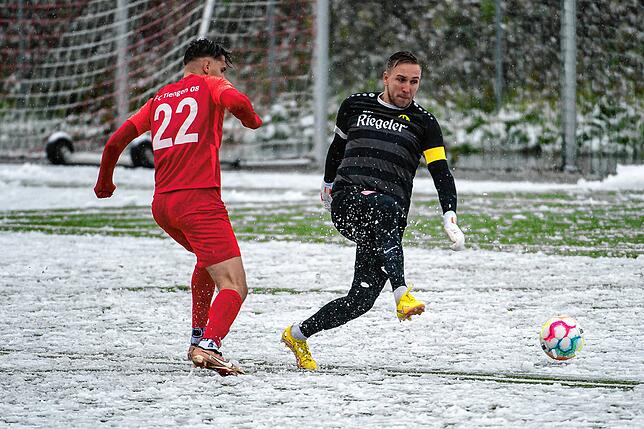 Bild 38: FC Tiengen 08 und FV Herbolzheim trennen sich 1:1 &ndash; und wir haben Bilder!