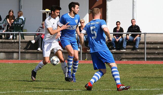 Bild 21: Der FC Wehr besiegt den SV Weil II mit 2:1 – und wir haben die Bilder