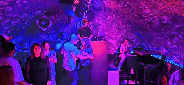 Bild 18: 7 Bands, 7 Kneipen: So ausgelassen feierte Waldshut bei der 12. Musiknacht