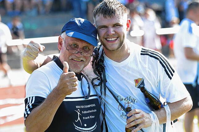 Bild 20: SV 08 Laufenburg steigt nach 2:1 gegen 1. SV Mörsch in die Verbandsliga auf – wir haben Fotos! (II)