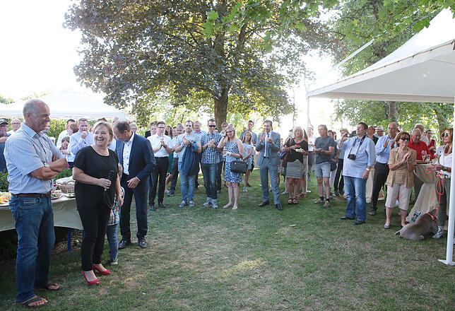 Bild 10: Großes Treffen beim Fest der Pferde: lauschige Atmosphäre im Frese-Garten