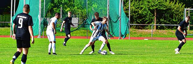 Bild 35: FC Wittlingen siegt 2:0 bei der SG FC Wehr/Brennet &ndash; und wir haben Bilder!