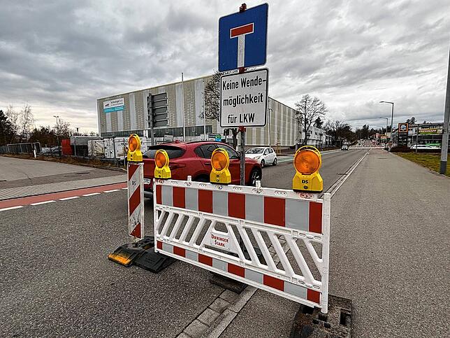 Am Krebsgraben gibt es derzeit kein Durchkommen.