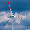 Sieben Windkraftanlagen: Die Genehmigung für einen Windpark auf dem Zeller Blauen sind fast abgeschlossen. (Symbolbild)