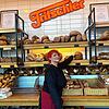 Elisabeth Staff verkauft in der Tritschler-Filiale im Bauhaus Brötchen und Brot – doch nicht mehr lange. Der Villinger Traditionsbäcker ...