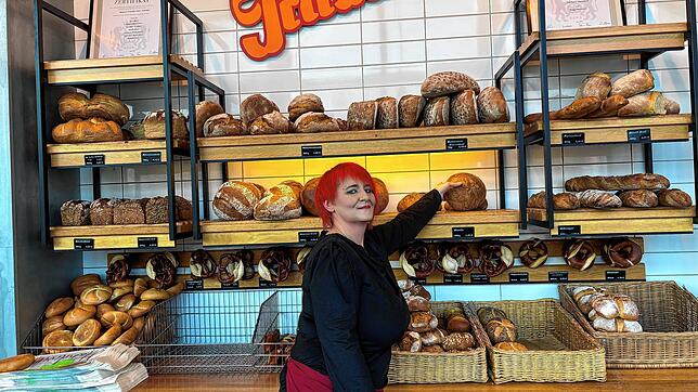 Elisabeth Staff verkauft in der Tritschler-Filiale im Bauhaus Brötchen und Brot – doch nicht mehr lange. Der Villinger Traditionsbäcker ...