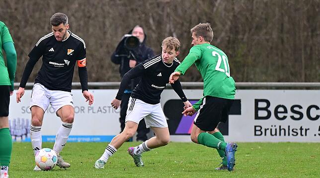 Bild 9: SV 08 Laufenburg unterliegt mit 0:2 beim SV Mundingen – und wir haben Fotos!