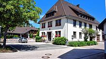 Das Rathaus der Gemeinde Häusern.