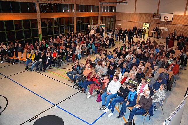 Zahlreich Bürger Herrischrieds unterrichteten sich im Januar auf einer zweiten Informationsveranstaltung der Gemeinde Herrischried in ...