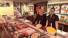 Für die Mitarbeiterinnen der Metzgerei Frick, Vera Stephani und Melanie Vogel (von links), gibt es in der Filiale in der Niederen Straße ...
