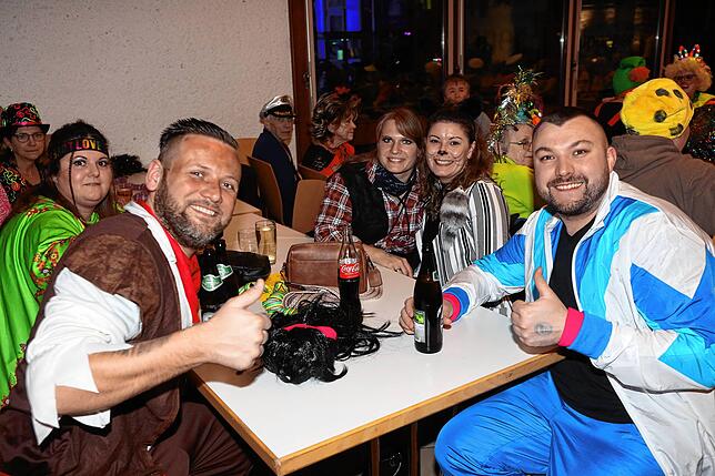 Bild 33: Partystimmung beim Seegeisterball &ndash; Teil 3
