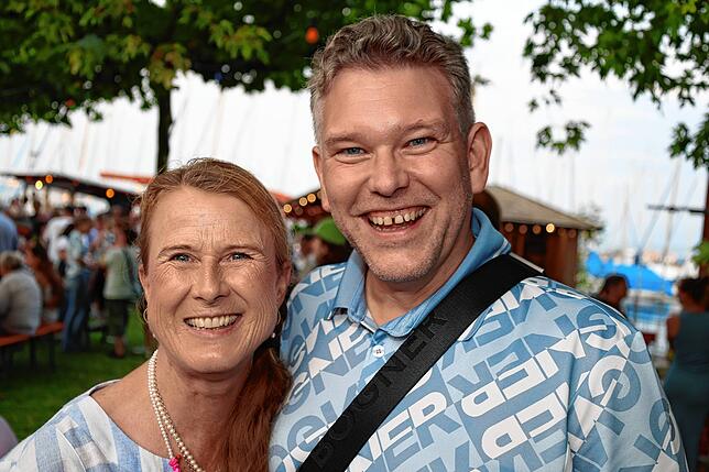 Bild 29: Party direkt am Bodensee: Beim Staader Hafenfest 2025 treffen sich die Konstanzer