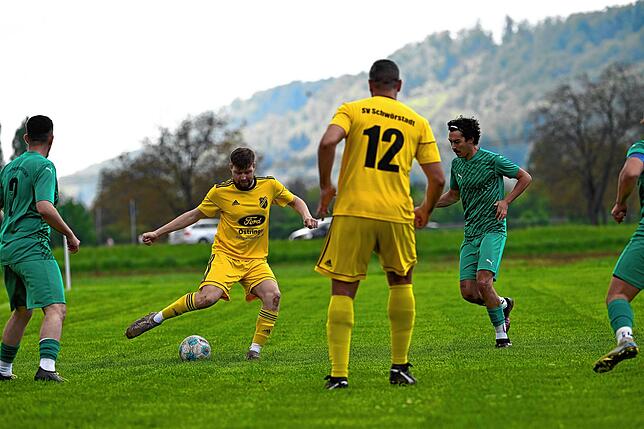 Bild 15: SV Schwörstadt unterliegt mit 1:5 bei der SG Nollingen/Degerfelden – und wir haben Fotos!