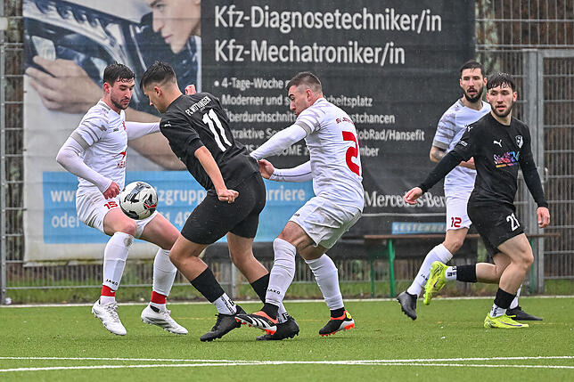 Bild 2: FC Wittlingen setzt sich mit 2:1 gegen den SV Jestetten durch – und wir haben Fotos!