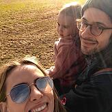 Alessio Hirschkorn mit Ehefrau Jenni und Tochter Maria Emilia (2).