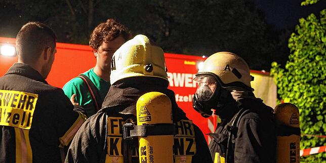 Bild 7: Vor fünf Jahren brannte das Schwaketenbad nieder. Diese Bilder werden viele Konstanzer niemals vergessen.