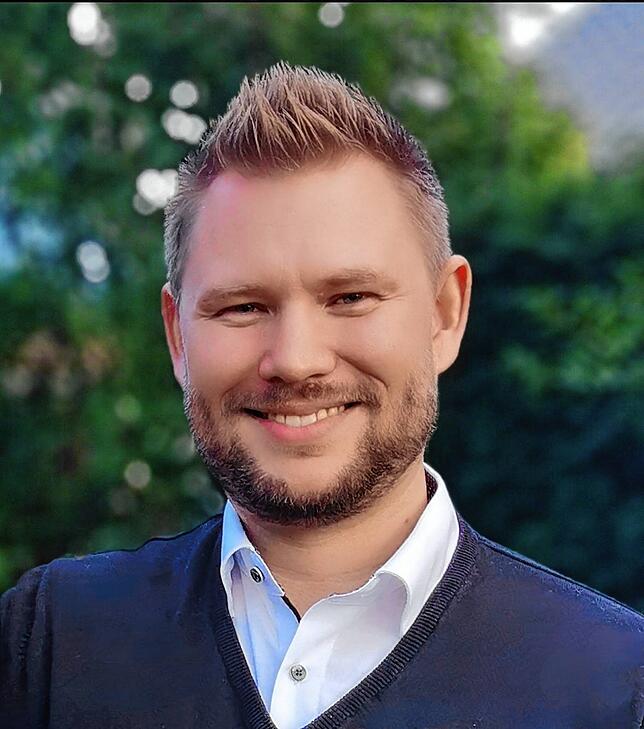 Tobias Knapp kümmert sich im Hausarztzentrum Bad Dürrheim jetzt in Vollzeit um die Patienten.