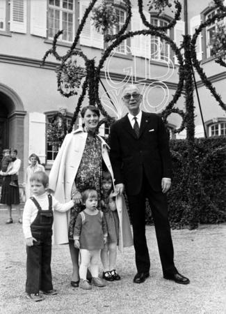 1979: Gräfin Sonja mit Familie beim 70. Geburtstag von Graf Lennart