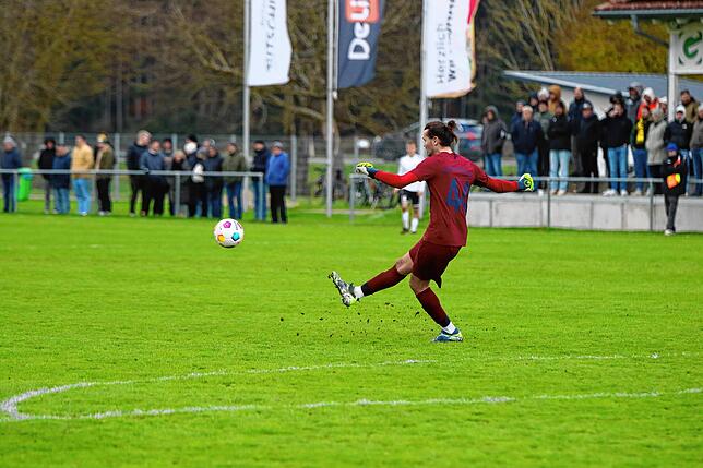Bild 6: Unsere Bildergalerie zum Bezirksliga-Duell zwischen dem SV Denkingen dem FC Öhningen-Gaienhofen