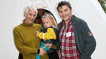 Endlich ist es geschafft. Der neue Waldkindergarten in Hausen vor Wald kann sich sehen lassen. Initiatorin Christina Meckes (Vorsitzende ...