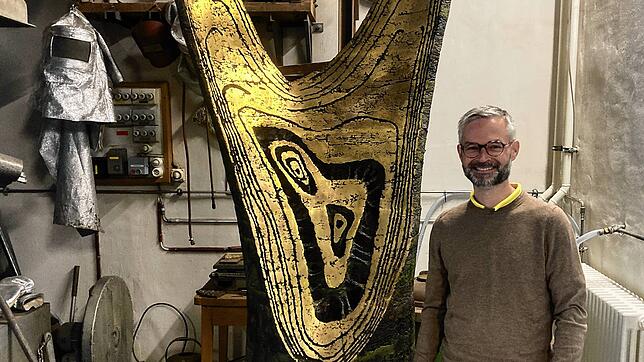Michael Hiltbrunner vor einer Skulptur im Rehmann-Museum. Der Kulturanthropologe ist seit eineinhalb Jahren Kurator des Rehmann-Museums. ...