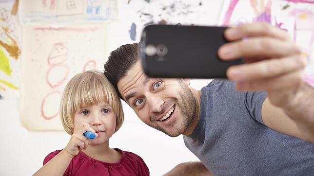 Zum Themendienst-Bericht «Risiken und Nebenwirkungen: Wenn Eltern Kinderfotos im Netz posten» von Olivia Konieczny vom 13. Januar 2017: ...