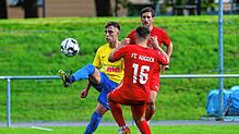 Redon Ismajli (in Gelb) vom FC Singen hat es in unsere Top-Auswahl geschafft.
