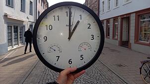 Die Sperrzeitverlängerung stößt bei vielen Betroffenen auf Unverständnis. Unser Symbolbild stammt aus dem Jahr 2023. Damals wurde ...