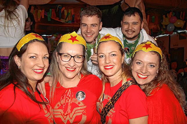 Bild 19: Rieswelleball 2025: Eindrücke vom stimmungsvollen Fasnetauftakt im Bregtälersaal