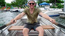 Felix Lang aus Horn ist der neue Pächter vom Bootsverleih Radolfzell. Für Touristen und Einheimische hält er Ruder- und Tretboote sowie ...
