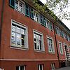 Das Gebäude in Minseln soll zum &bdquo;Schulhaus&ldquo; an einem Standort ausgebaut werden. Bild: Petra Wunderle