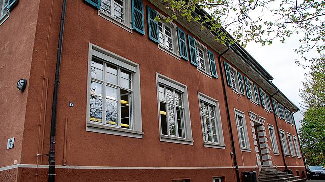 Das Gebäude in Minseln soll zum &bdquo;Schulhaus&ldquo; an einem Standort ausgebaut werden. Bild: Petra Wunderle
