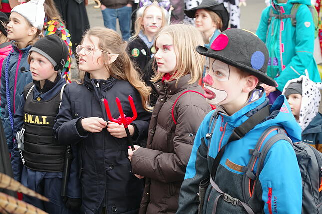 Bild 20: Piraten stürmen das Rathaus in Öhningen: Diese Fasnacht-Bilder müssen Sie sehen!