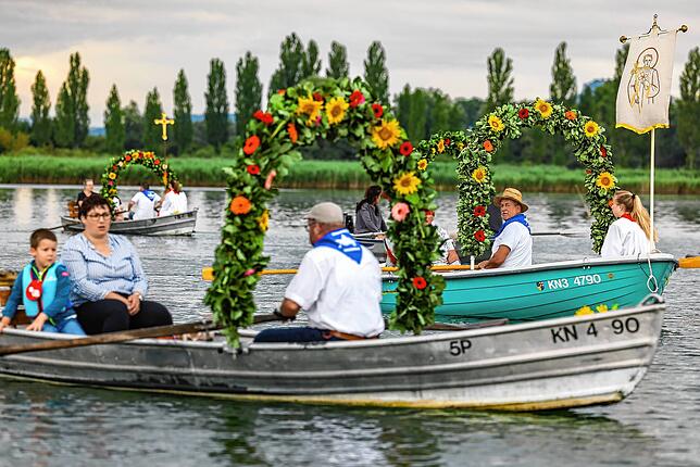 Bild 1: Die Mooser Wasserprozession: die schönsten Bilder von der Überfahrt!