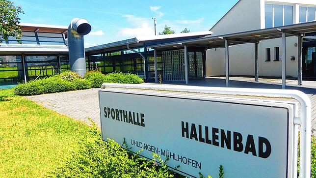 2000 Euro mehr monatlichen Zuschuss erhält das Hallenbad der Gemeinde Uhldingen-Mühlhofen: Der Gemeinderat stimmte einer Erhöhung des ...