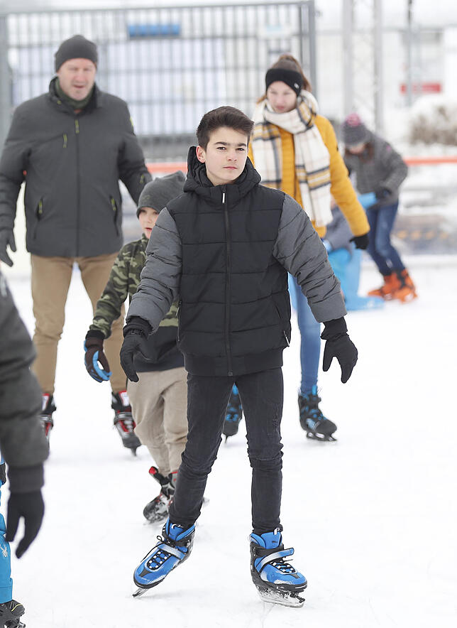 Bild 6: Bilder vom SÜDKURIER-Aktionstag auf der Blumberger Eisbahn