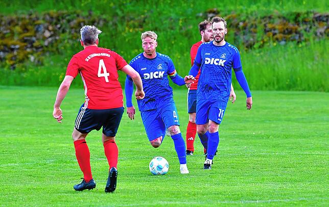 Bild 11: SC Lauchringen siegt 3:0 bei der SG Bettmaringen-Mauchen – und wir haben Fotos!
