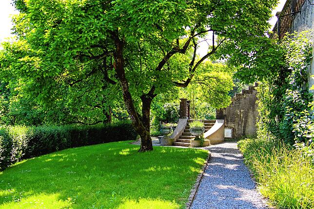 Bild 12: Schloss Wildenstein steht für 22,5 Millionen Franken zum Verkauf: So sieht es in dem Anwesen aus